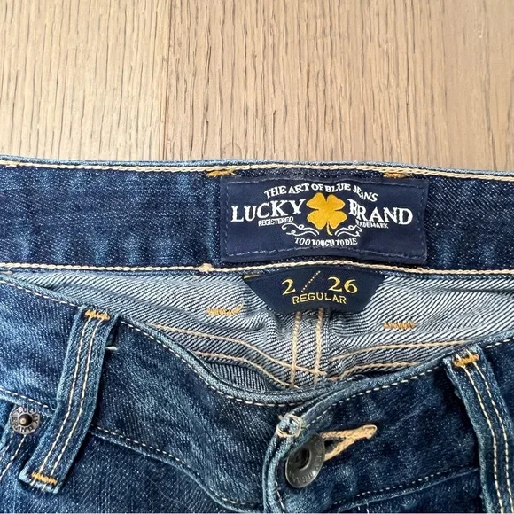 Lucky Brand Lola Boot Jeans in Size 2 - Picture 6 of 8